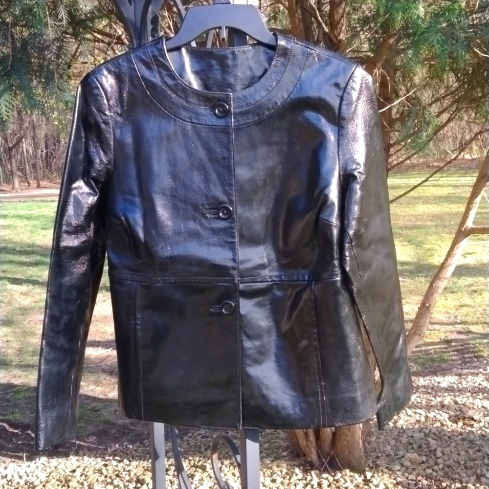 Laura Ashley 100% Leather Jacket size Medium